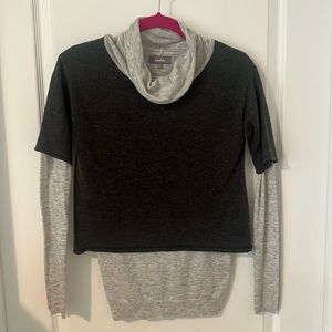 2 tone grey sweater